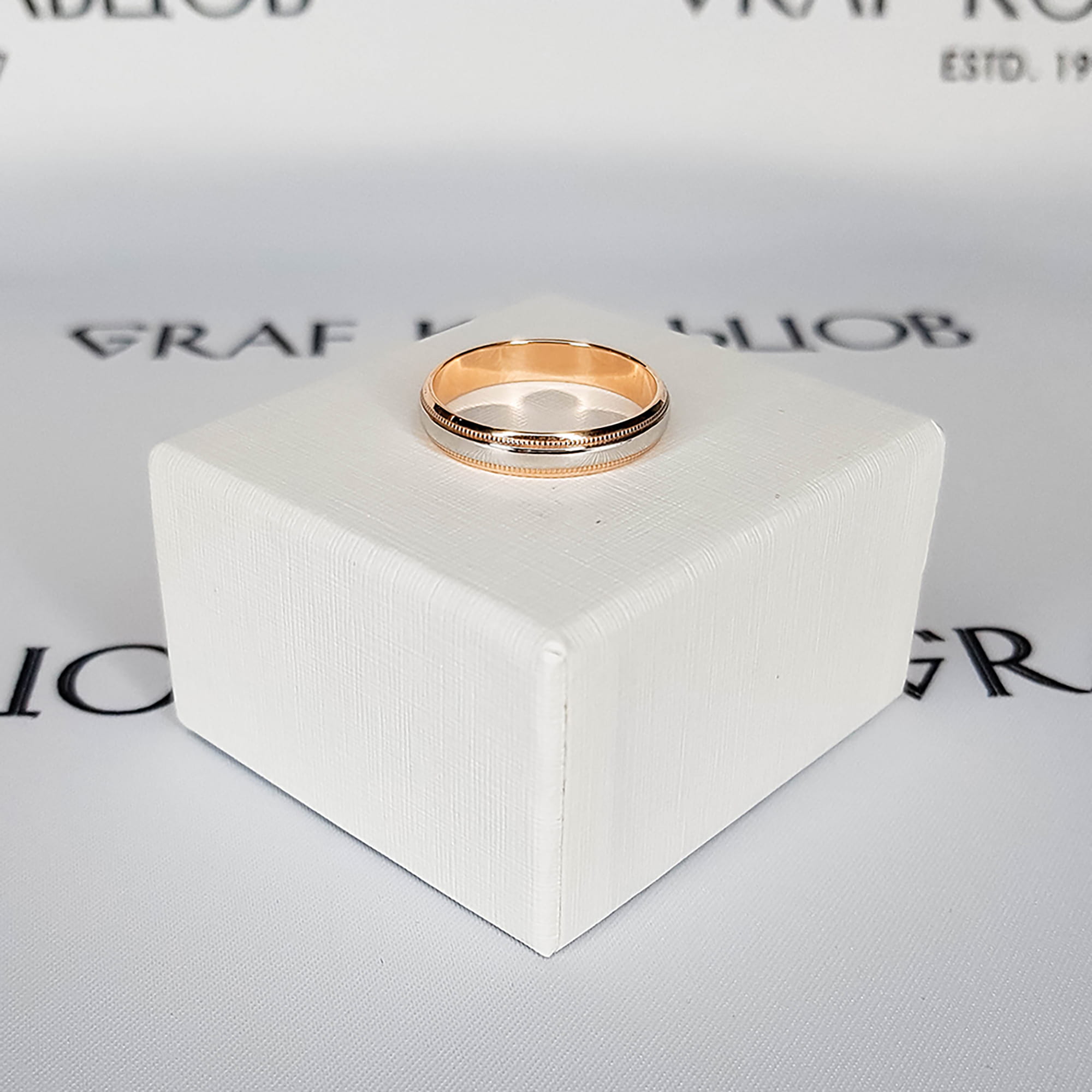 Кольцо из золота 585 пробы GRAF КОЛЬЦОВ Р-5/бк 