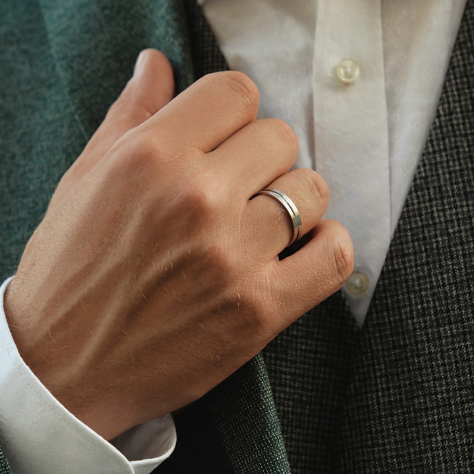 Кольцо из золота 585 пробы GRAF КОЛЬЦОВ 43/б 