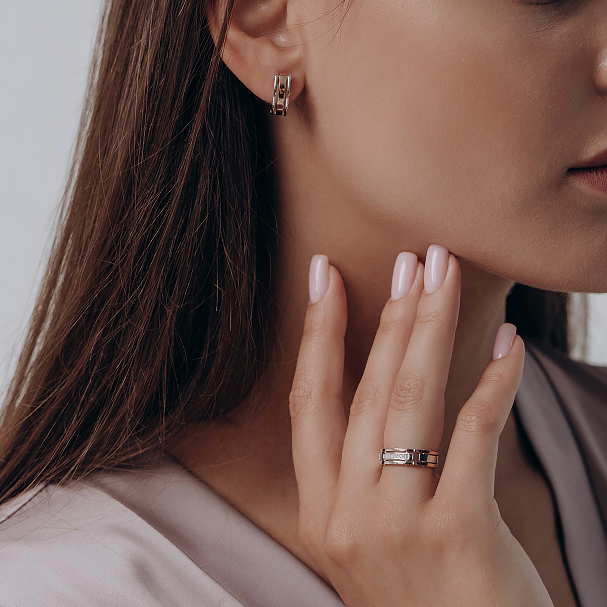 Кольцо из золота 585 пробы с бриллиантом GRAF КОЛЬЦОВ ЛТ-1-7бр/бк Золото 585 пр.